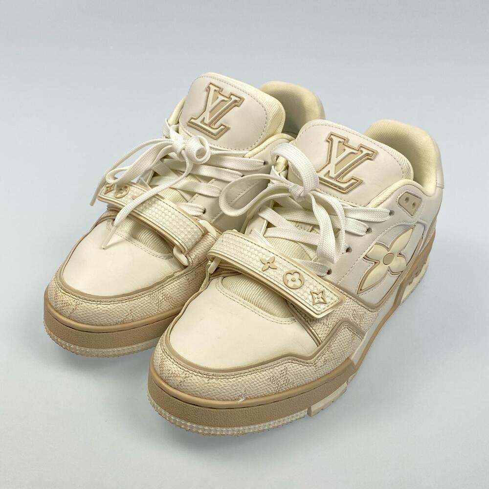 LOUIS VUITTON LV Trainer Sneakers Beige Cream